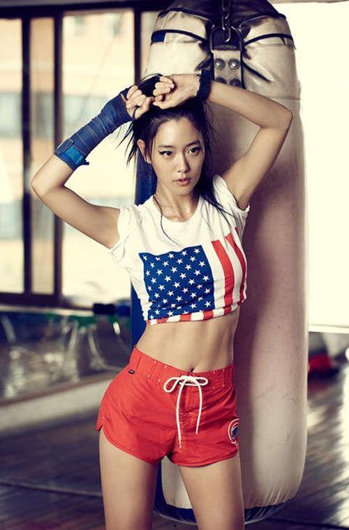 日本少妇aw明星,揭秘她的魅力与传奇人生