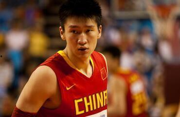 中国曾经篮球明星名单,盘点中国篮球明星璀璨岁月