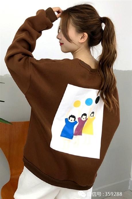 网红流行卫衣品牌,揭秘网红爆款卫衣品牌背后的魅力